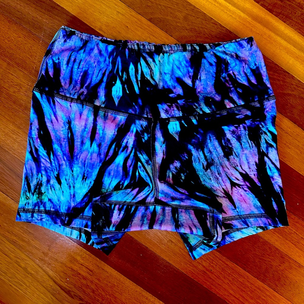 Fleo power high rise shorts
